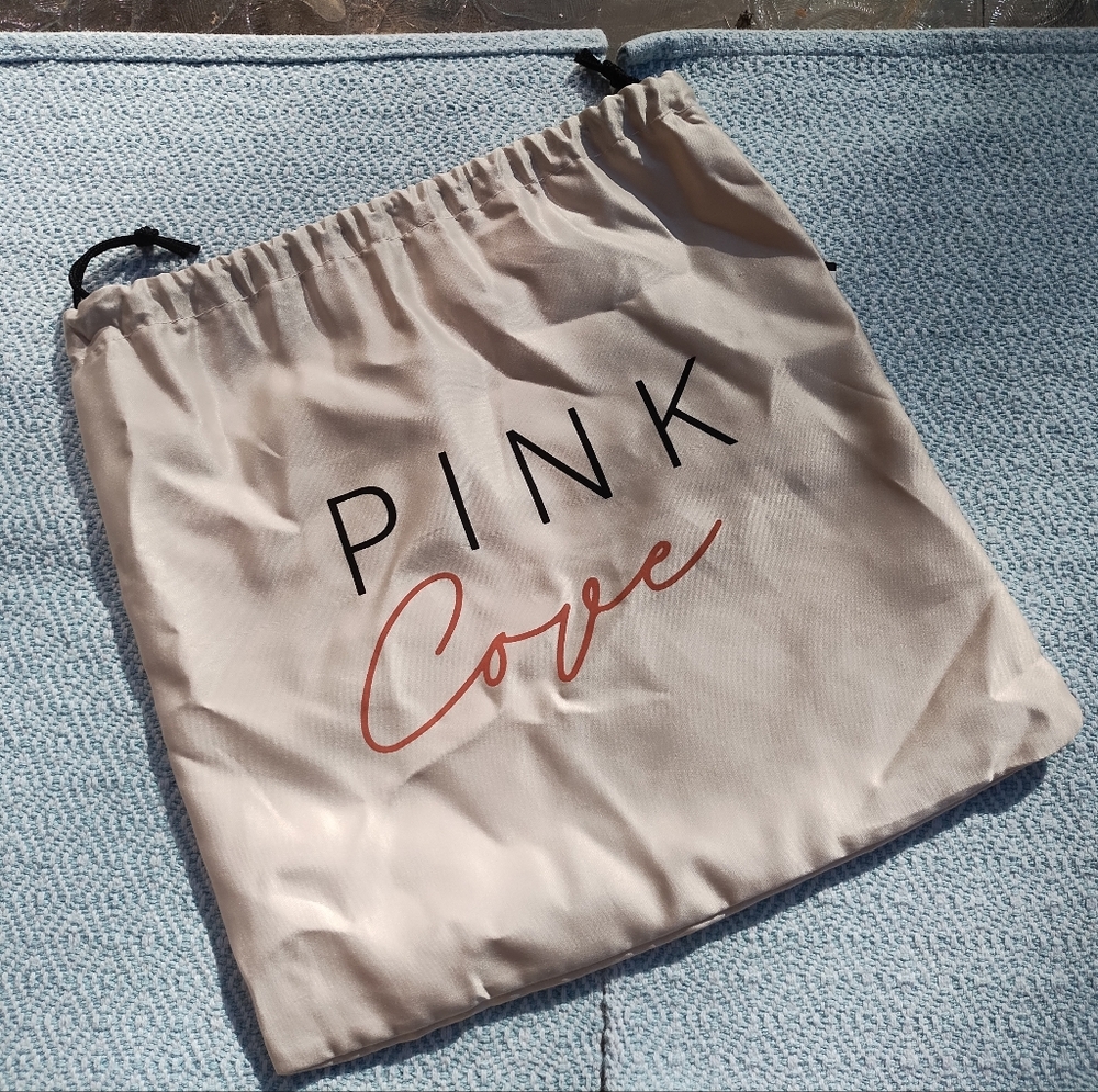 *💙Pink Cove dust bag